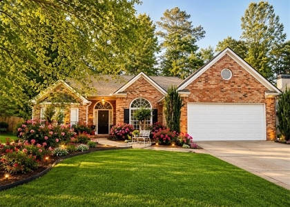 463 Valleyside Drive - Photo 1