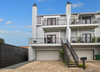 2510 Genesee Street - Photo 1