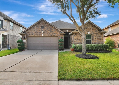9706 Lockhart Reach Lane - Photo 1