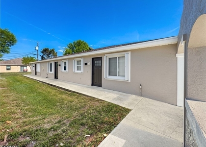 1321 Se 8th Avenue - Photo 1
