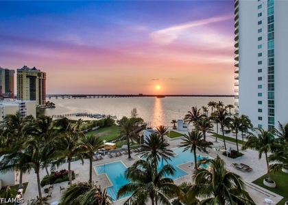 3000 Oasis Grand Boulevard - Photo 1