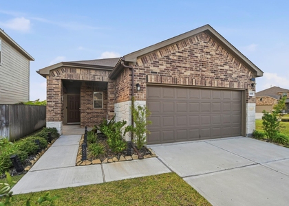 16306 Fontana Court - Photo 1