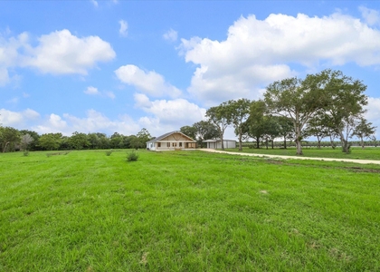 1935 Willow Road - Photo 1