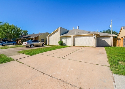 16518 Monte Carlo Lane - Photo 1