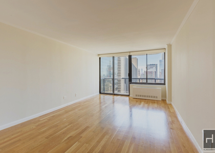 West 48 Street - Photo 1