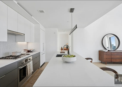 West 28th Street - Photo 1