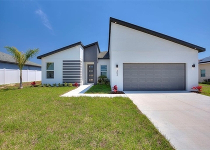 302 Elderberry Court - Photo 1