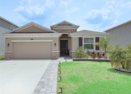 8469 Hardy Bay Loop - Photo 1
