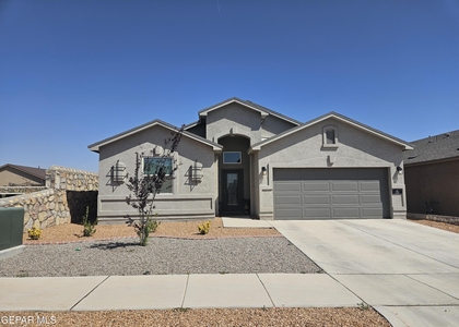 129 Esther Trail - Photo 1