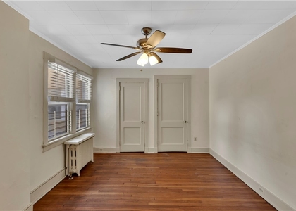 5854-5862 Forbes Ave - Photo 1