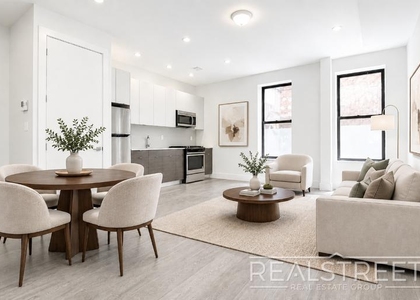 1578 Union Street - Photo 1