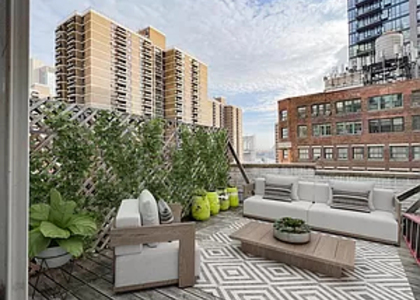 88 Fulton Street - Photo 1