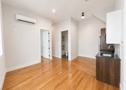 483 Evergreen Avenue - Photo 1