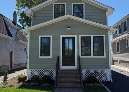125 S Michigan Avenue - Photo 1