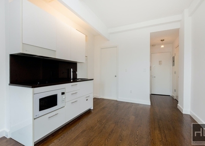 West 91st Street - Photo 1