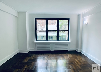 East 38 Street - Photo 1