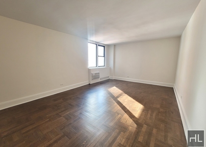 East 79th Street - Photo 1