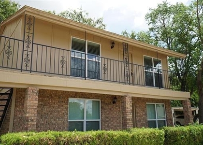 1104 Southmoor Drive - Photo 1