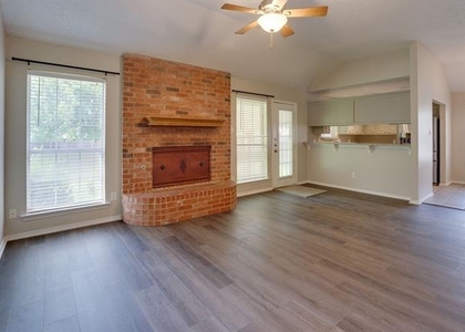 215 Linda Street - Photo 1