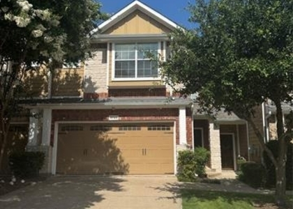 8745 Manhattan Avenue - Photo 1