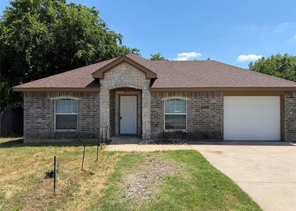 5500 David Strickland Road - Photo 1