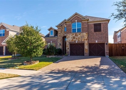2555 Hannah Circle - Photo 1