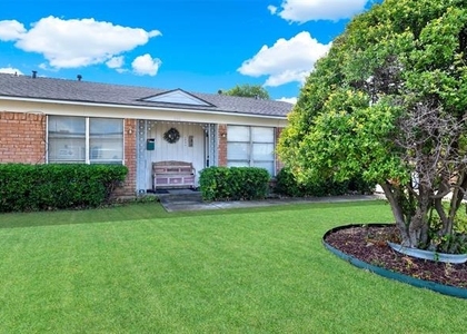 318 Hilltop Avenue - Photo 1