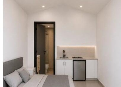 1133 Ne 15th Avenue - Photo 1
