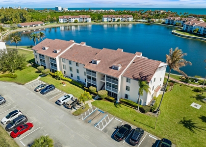 4452 Ne Ocean Boulevard - Photo 1