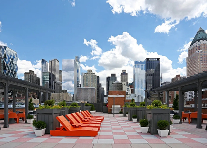 Luxury studio on West 53th Str - Photo 1