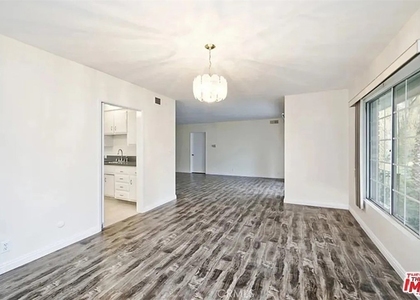 837 S Windsor Boulevard - Photo 1