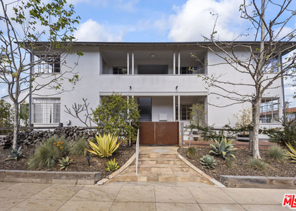 751 18th Street - Photo 1