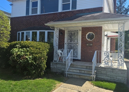 10 Alsop Street - Photo 1