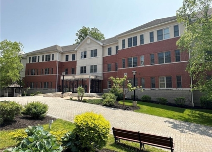 77 Quaker Avenue - Photo 1
