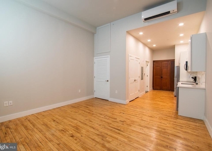 1300 S 19th Street - Photo 1