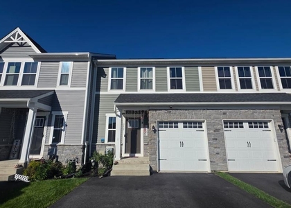 252 Chase Drive - Photo 1