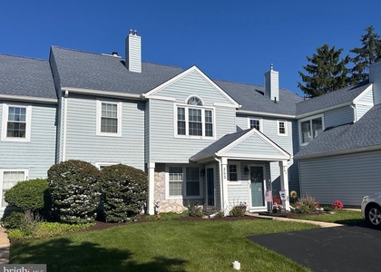 365 Independence Drive - Photo 1