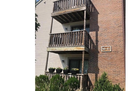 1802 Ravens Crest Dr E - Photo 1