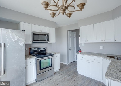 101 Bayberry Court - Photo 1