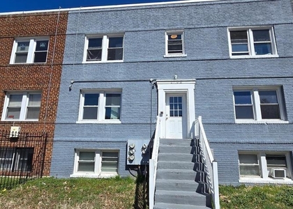 1702 Gales Street Ne - Photo 1