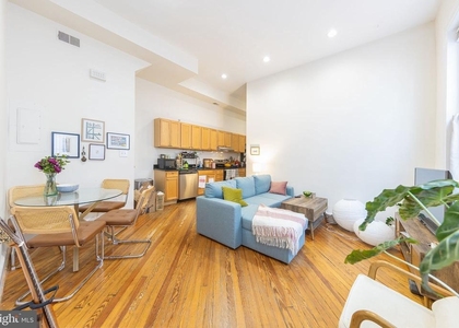 1213 12th St Nw - Photo 1