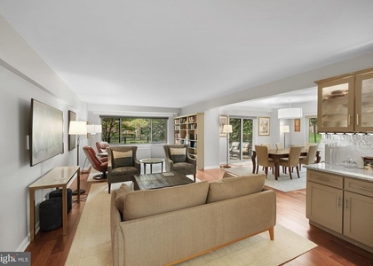 4201 Cathedral Avenue Nw - Photo 1
