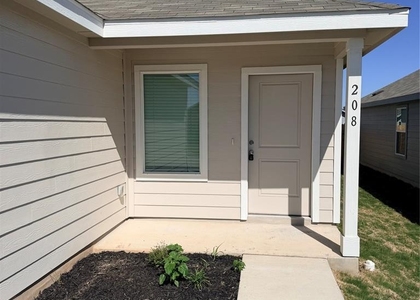 208 Skyfire St - Photo 1
