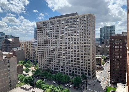 600 S Dearborn Street - Photo 1