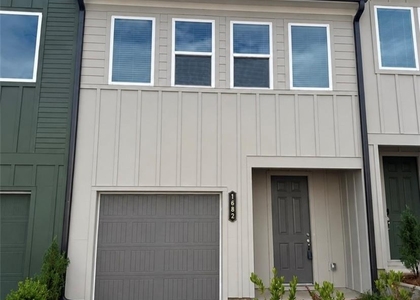 1682 Hannah Terrace Nw - Photo 1