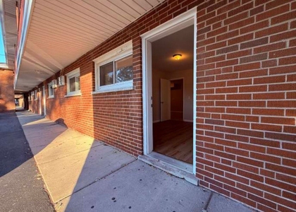 1119 E Algonquin Road - Photo 1