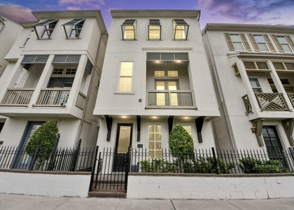 210 E 28th Street - Photo 1