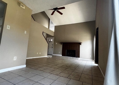 9536 Pagewood Lane - Photo 1
