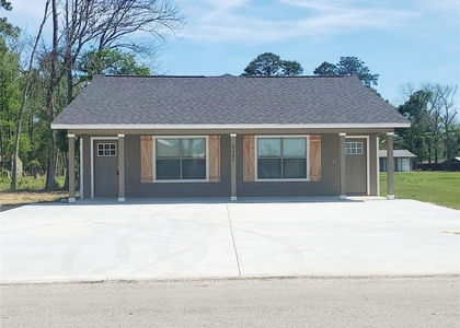 2203 N Winfree Street - Photo 1