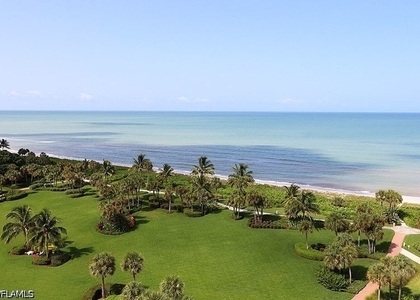 4041 Gulf Shore Boulevard N - Photo 1